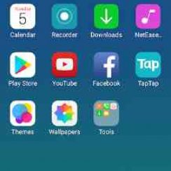 X Launcher – It uses the latest OS 11 design